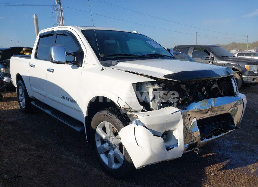 2011 Nissan Titan SL (VIN 1N6AA0EC7BN305163) main photo