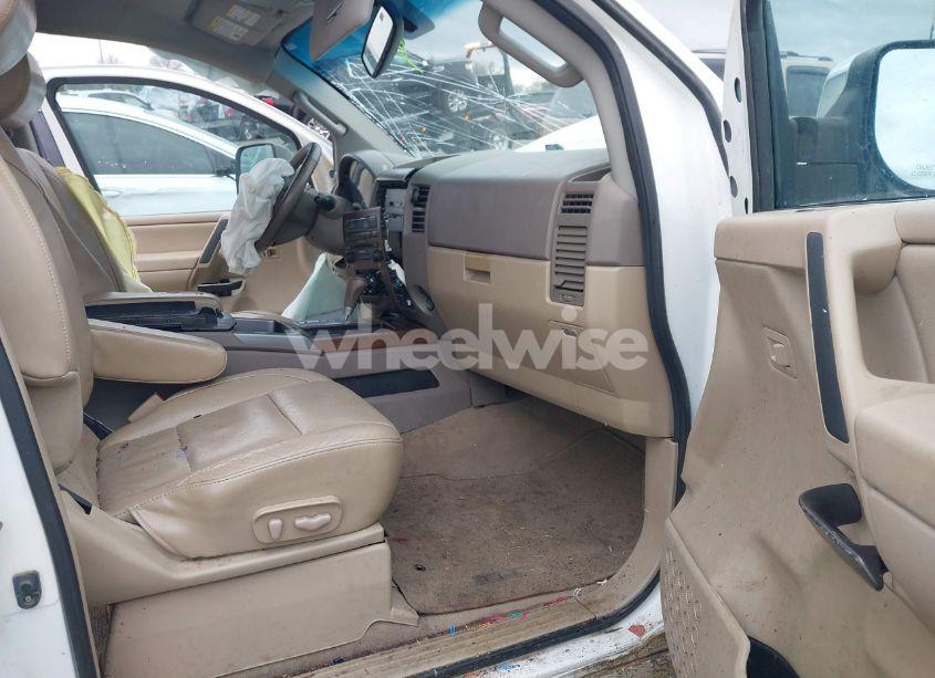 Photo 5 of 2012 Nissan Titan SL (VIN 1N6AA0EC7CN311109)