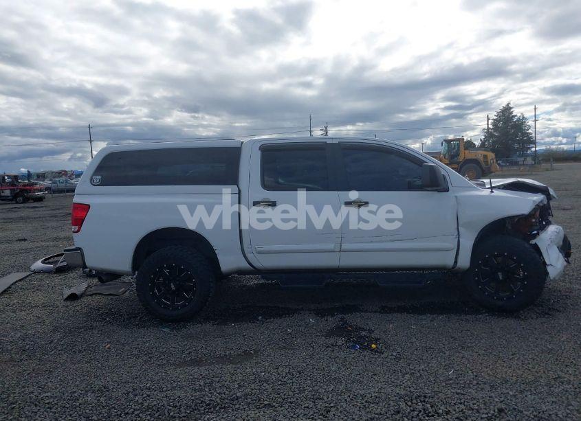 Photo 14 of 2010 Nissan Titan SE (VIN 1N6AA0EC8AN310970)