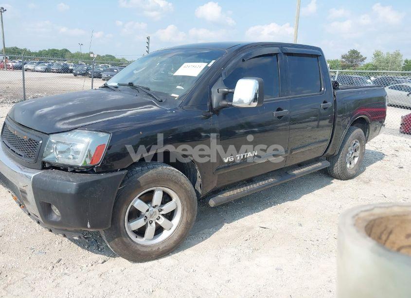 Photo 2 of 2011 Nissan Titan SV (VIN 1N6AA0EC8BN325356)