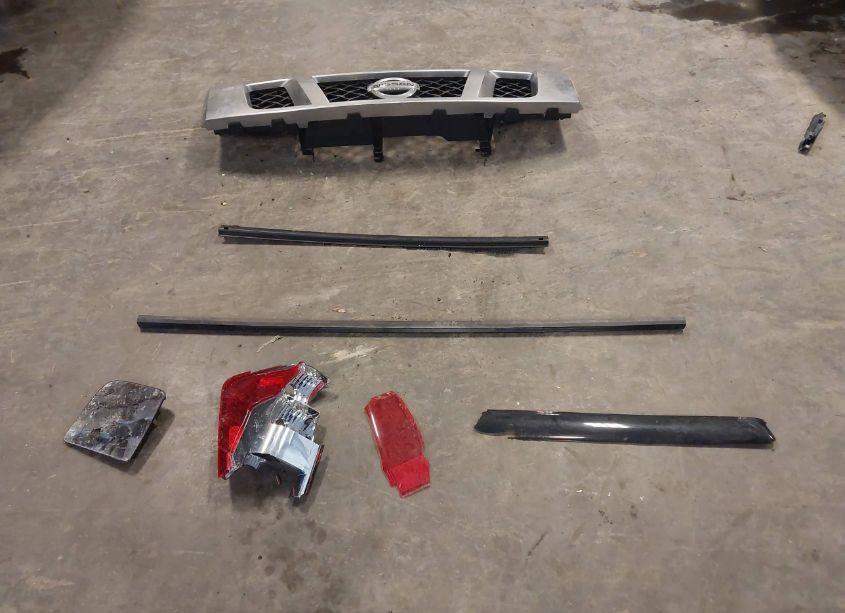 Photo 12 of 2014 Nissan Titan PRO-4X/S/SL/SV (VIN 1N6AA0EC9EN508334)