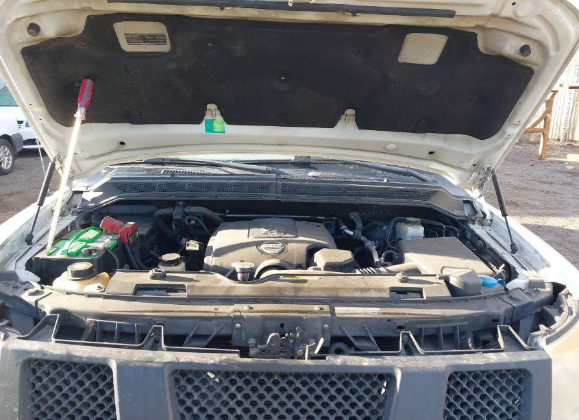 Photo 10 of 2011 Nissan Titan SV (VIN 1N6AA0ED0BN308737)