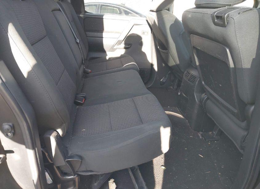 Photo 8 of 2011 Nissan Titan SV (VIN 1N6AA0ED0BN308737)