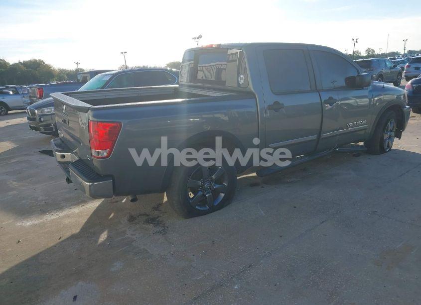 Photo 4 of 2015 Nissan Titan S/SL/SV (VIN 1N6AA0ED2FN513353)