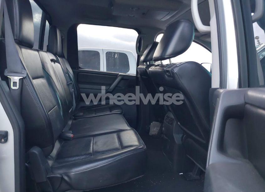 Photo 8 of 2012 Nissan Titan SL (VIN 1N6AA0ED9CN321262)