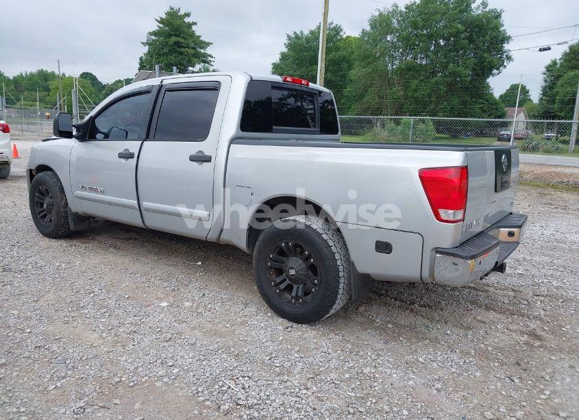 Photo 3 of 2011 Nissan Titan SV (VIN 1N6AA0EDXBN301066)