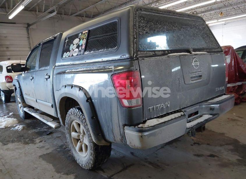 Photo 3 of 2012 Nissan Titan SV (VIN 1N6AA0EJ0CN329028)