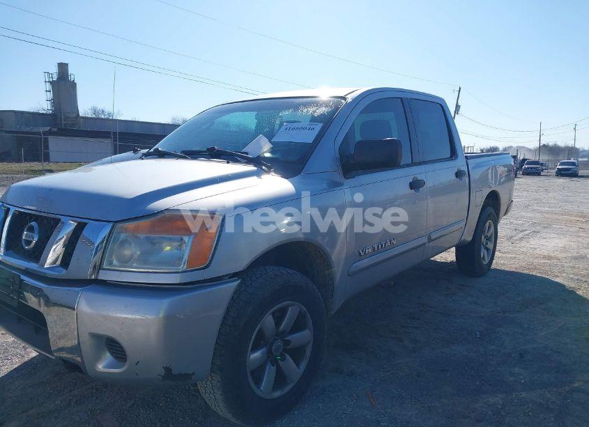 Photo 2 of 2011 Nissan Titan SV (VIN 1N6AA0EJ1BN309319)