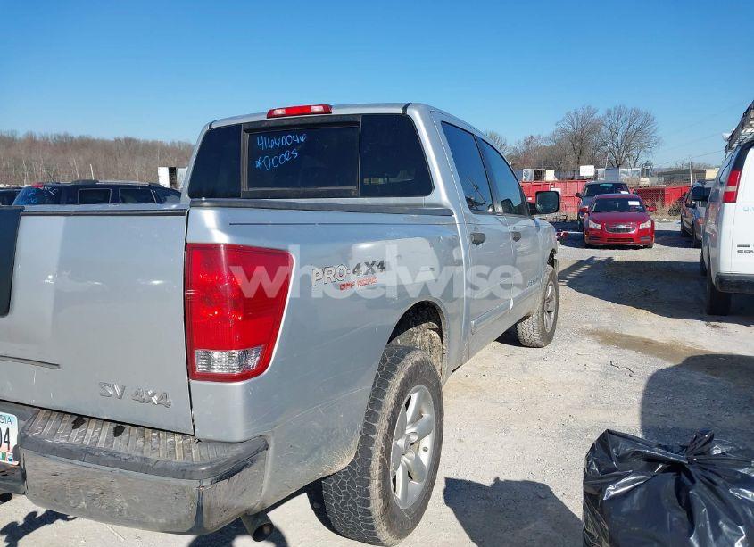 Photo 4 of 2011 Nissan Titan SV (VIN 1N6AA0EJ1BN309319)