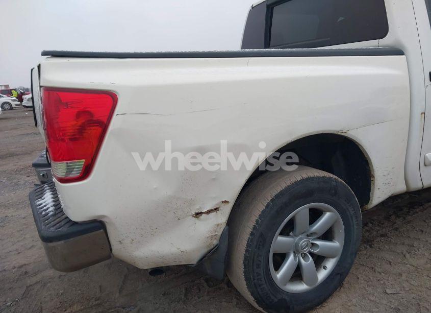 Photo 17 of 2011 Nissan Titan SV (VIN 1N6AA0EJ9BN325008)