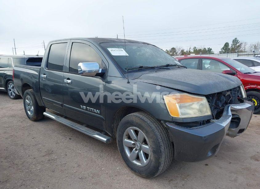 2011 Nissan Titan SV (VIN 1N6AA0EK1BN306140) main photo