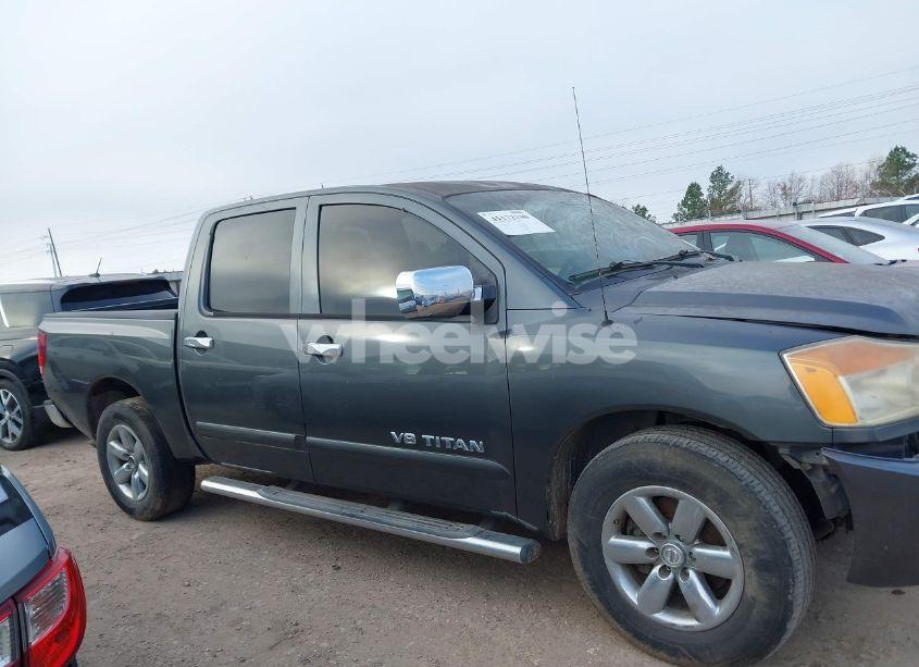 Photo 13 of 2011 Nissan Titan SV (VIN 1N6AA0EK1BN306140)