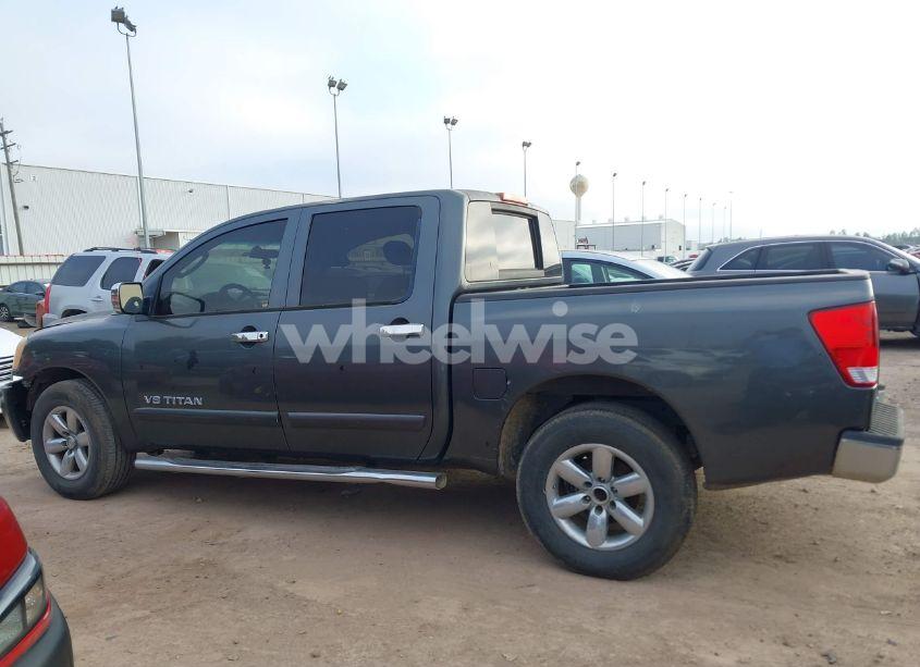 Photo 14 of 2011 Nissan Titan SV (VIN 1N6AA0EK1BN306140)