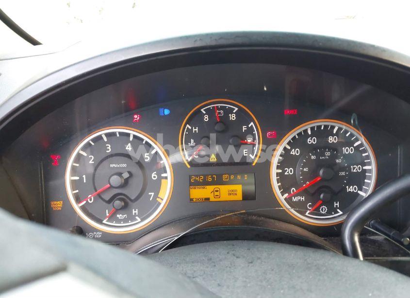 Photo 7 of 2011 Nissan Titan SV (VIN 1N6AA0EK1BN306140)