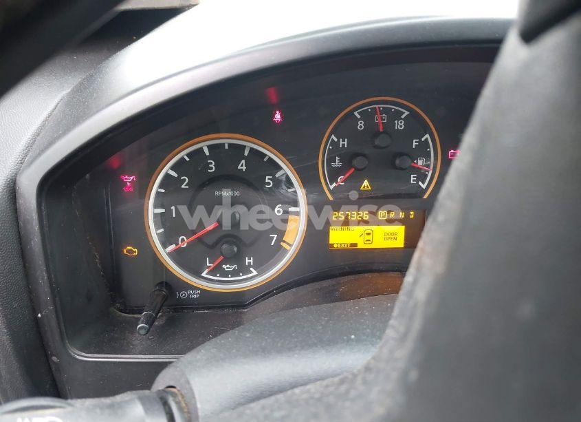 Photo 7 of 2012 Nissan Titan SV (VIN 1N6AA0EK3CN316511)