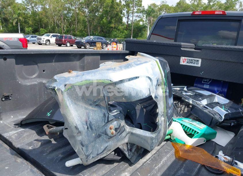 Photo 11 of 2012 Nissan Titan SV (VIN 1N6AA0FJ2CN321401)