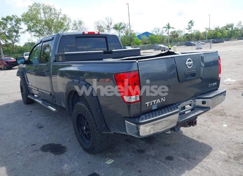 Photo 3 of 2012 Nissan Titan SV (VIN 1N6AA0FJ2CN321401)