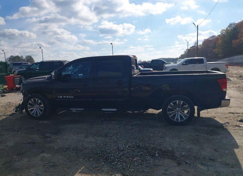 Photo 15 of 2010 Nissan Titan SE (VIN 1N6AA0FK5AN322998)