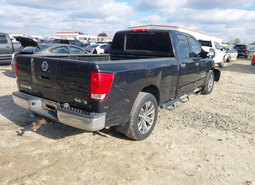 Photo 4 of 2010 Nissan Titan SE (VIN 1N6AA0FK5AN322998)