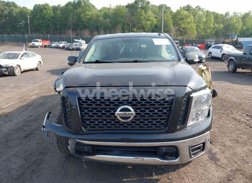 Photo 12 of 2019 Nissan Titan SV (VIN 1N6AA1C55KN522432)