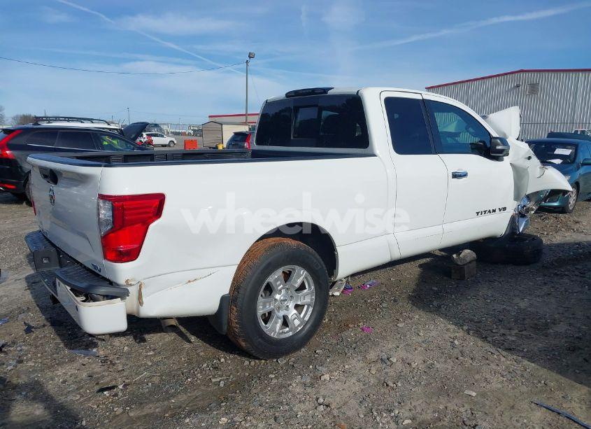 Photo 4 of 2018 Nissan Titan SV (VIN 1N6AA1C61JN501858)