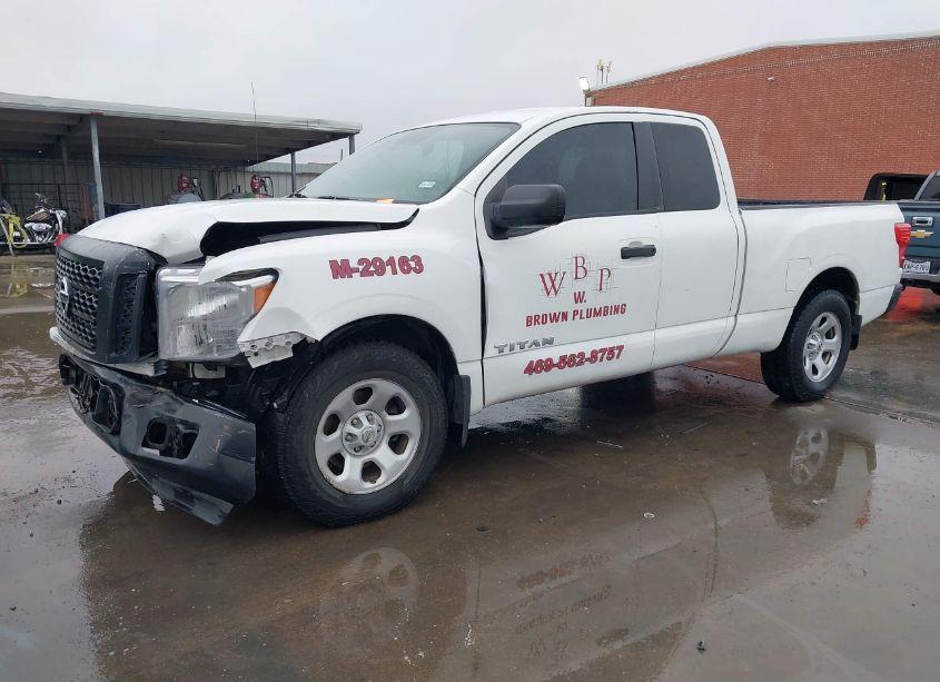 Photo 2 of 2017 Nissan Titan S (VIN 1N6AA1C76HN558639)