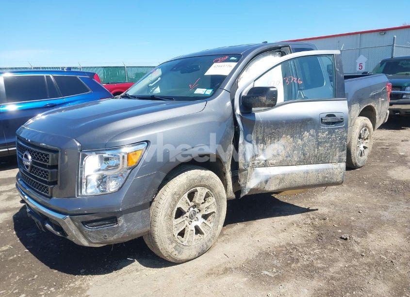 Photo 2 of 2024 Nissan Titan CREW CAB SV 4X4 (VIN 1N6AA1CD2RN108039)