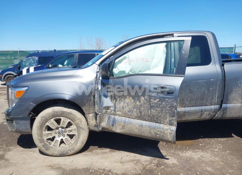 Photo 6 of 2024 Nissan Titan CREW CAB SV 4X4 (VIN 1N6AA1CD2RN108039)