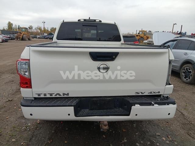 Photo 5 of 2022 NISSAN TITAN SV (VIN 1N6AA1CD3NN103054)