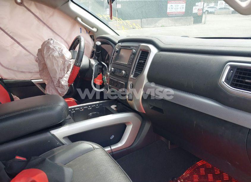 Photo 5 of 2017 Nissan Titan PRO-4X (VIN 1N6AA1E50HN540827)