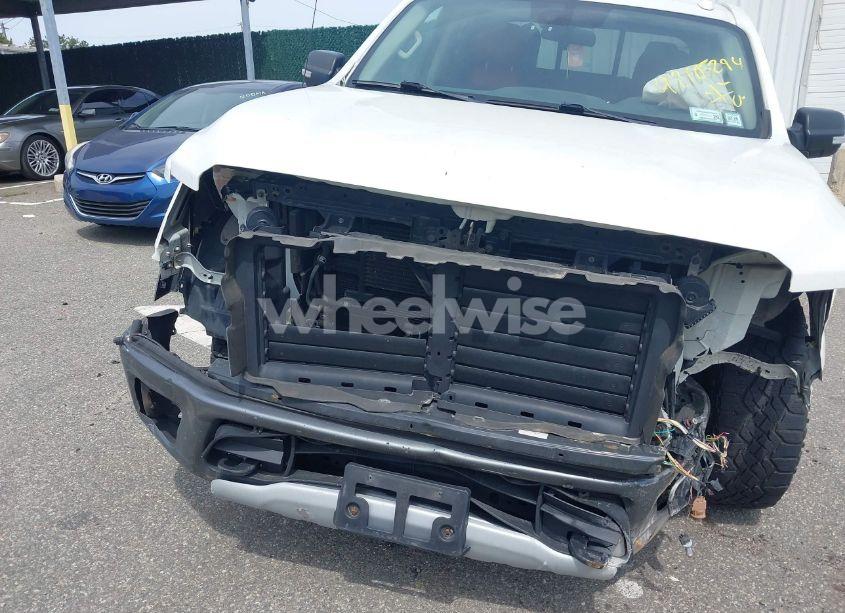 Photo 6 of 2017 Nissan Titan PRO-4X (VIN 1N6AA1E50HN540827)