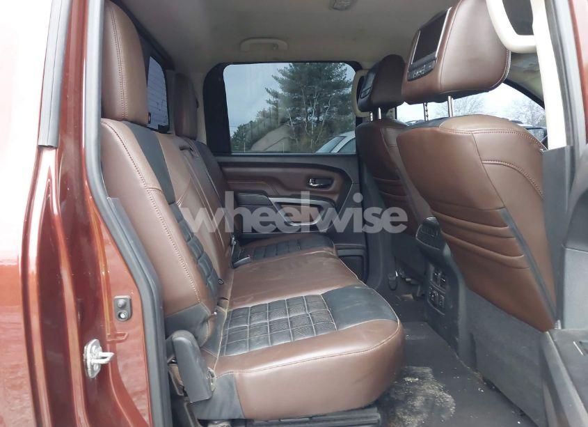 Photo 8 of 2018 Nissan Titan PLATINUM RESERVE (VIN 1N6AA1E50JN512550)