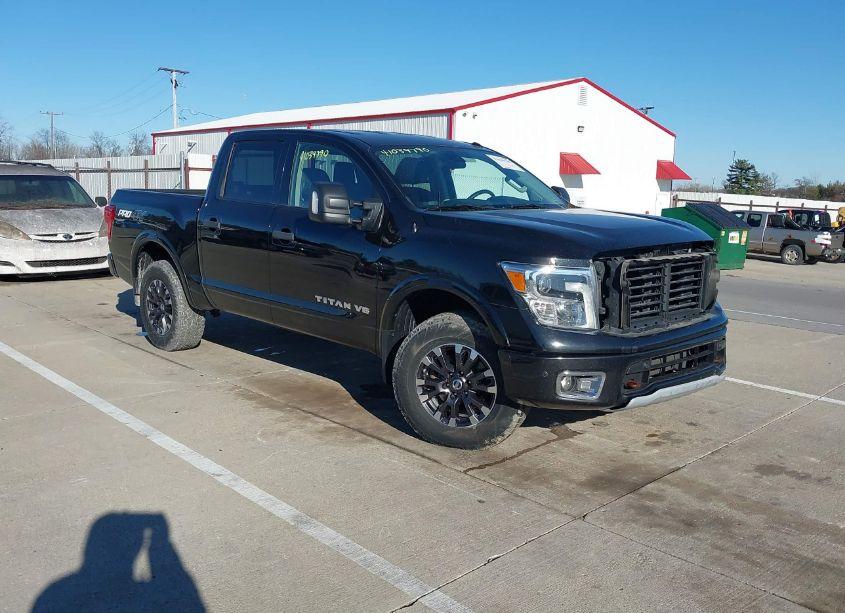 2018 Nissan Titan PLATINUM RESERVE/PRO-4X/S/SL/SV (VIN 1N6AA1E50JN535004) main photo