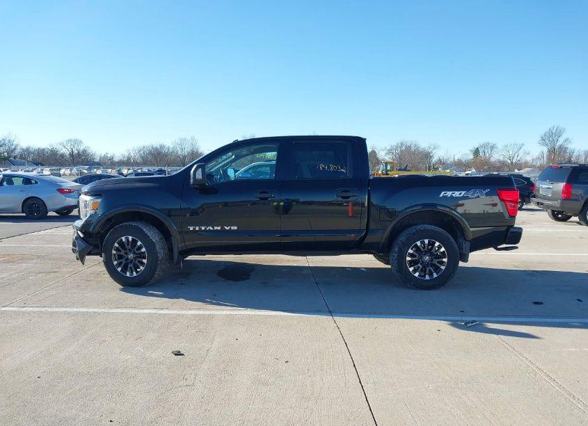 Photo 14 of 2018 Nissan Titan PLATINUM RESERVE/PRO-4X/S/SL/SV (VIN 1N6AA1E50JN535004)