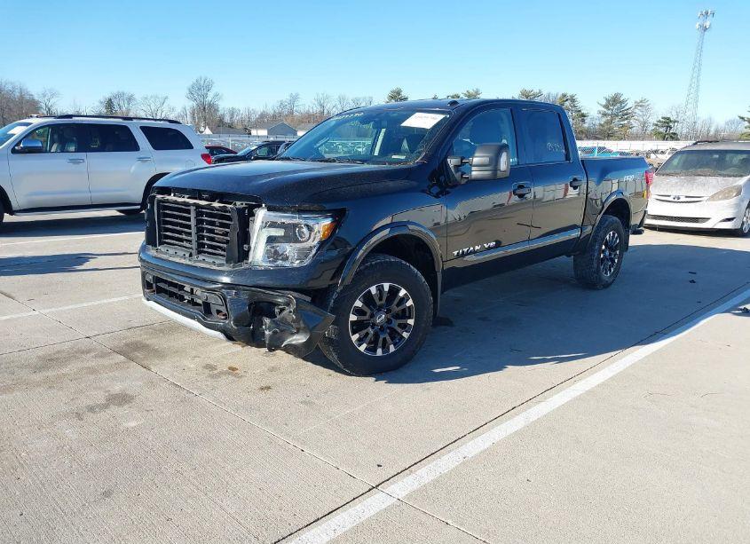 Photo 2 of 2018 Nissan Titan PLATINUM RESERVE/PRO-4X/S/SL/SV (VIN 1N6AA1E50JN535004)