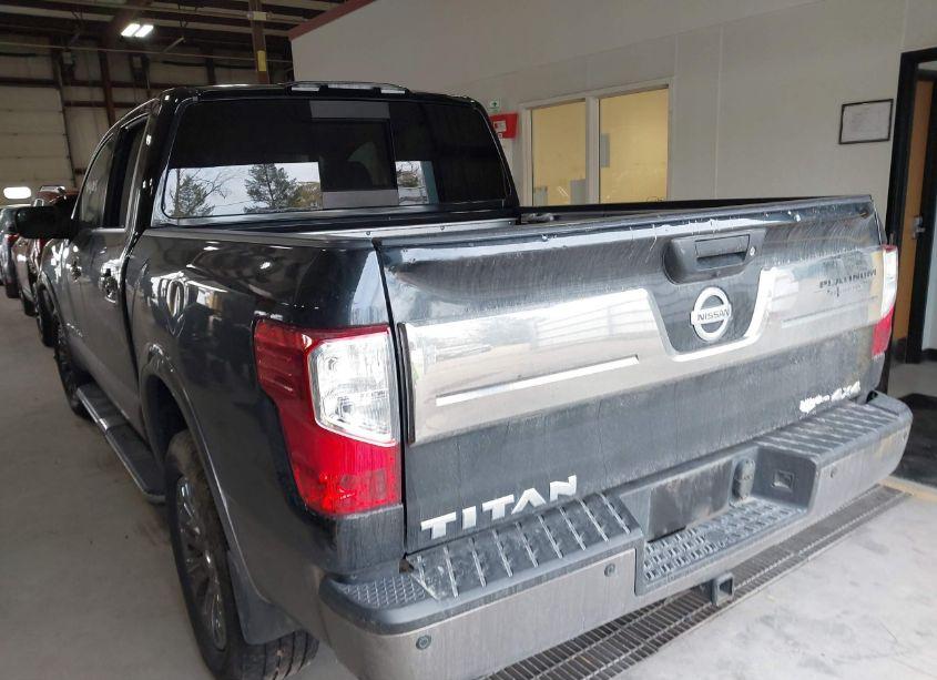 Photo 3 of 2019 Nissan Titan PLATINUM RESERVE (VIN 1N6AA1E50KN500660)