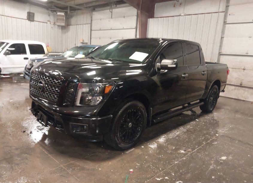 Photo 2 of 2019 Nissan Titan SV (VIN 1N6AA1E50KN500805)