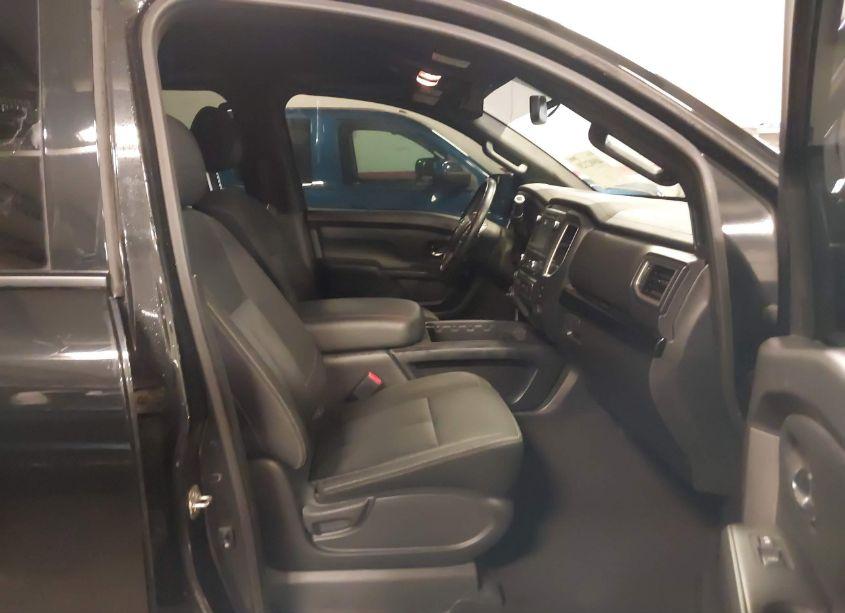 Photo 5 of 2019 Nissan Titan SV (VIN 1N6AA1E50KN500805)