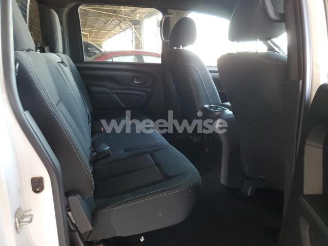 Photo 10 of 2019 NISSAN TITAN SV (VIN 1N6AA1E50KN531455)