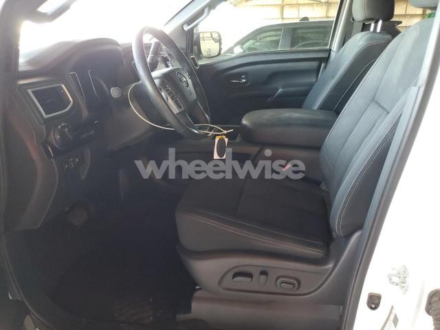Photo 8 of 2019 NISSAN TITAN SV (VIN 1N6AA1E50KN531455)