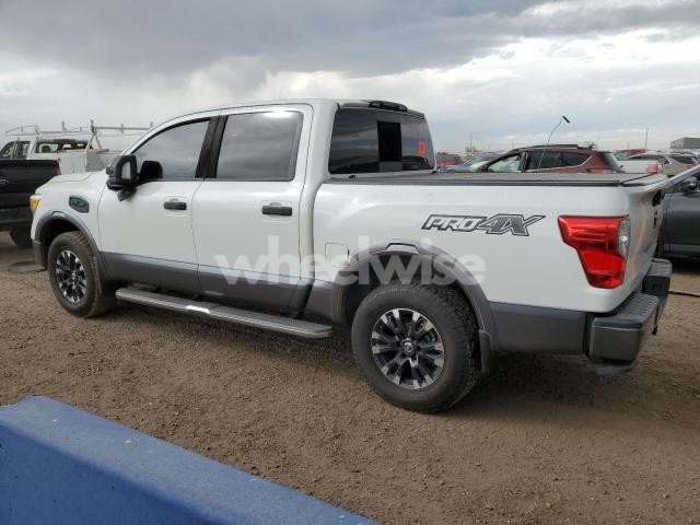 Photo 4 of 2017 NISSAN TITAN SV (VIN 1N6AA1E51HN520456)