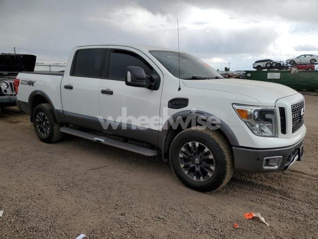 Photo 5 of 2017 NISSAN TITAN SV (VIN 1N6AA1E51HN520456)