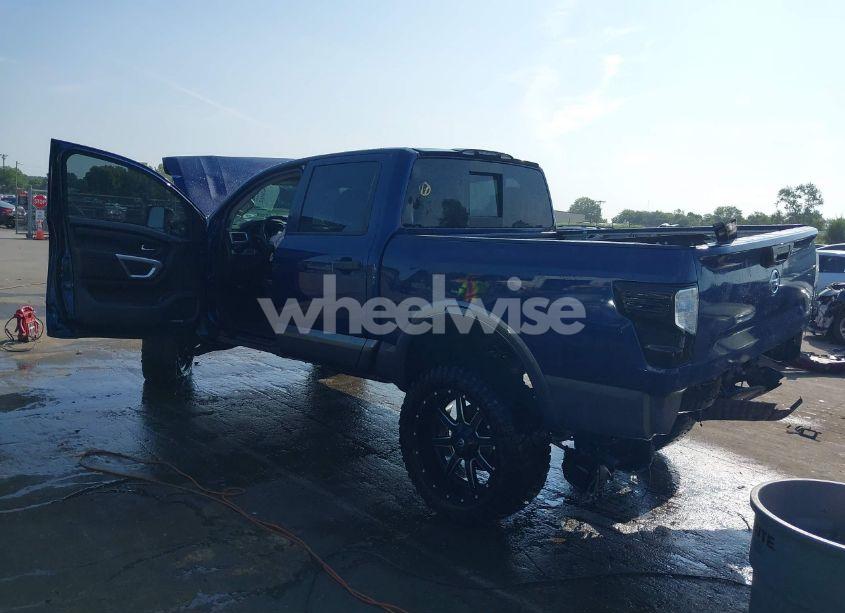 Photo 3 of 2017 Nissan Titan PRO-4X (VIN 1N6AA1E51HN541954)