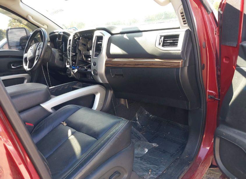 Photo 5 of 2017 Nissan Titan SL (VIN 1N6AA1E51HN571388)