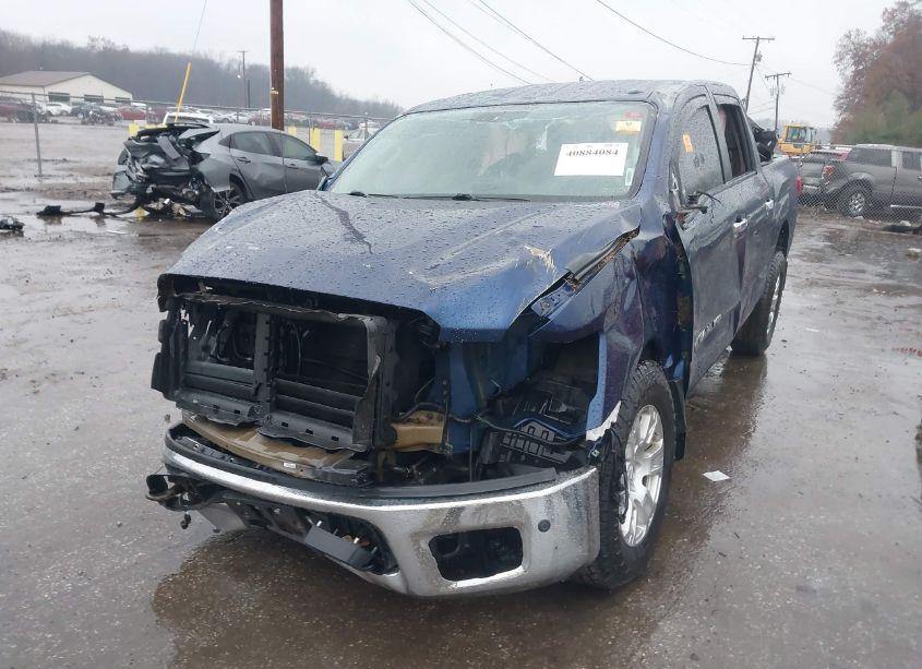 Photo 2 of 2018 Nissan Titan SV (VIN 1N6AA1E51JN505414)