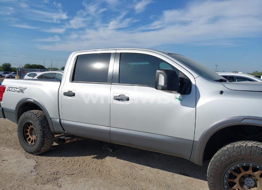 Photo 12 of 2019 Nissan Titan PRO-4X (VIN 1N6AA1E51KN532792)
