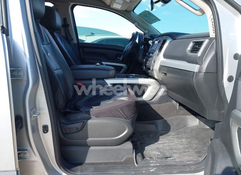 Photo 5 of 2019 Nissan Titan PRO-4X (VIN 1N6AA1E51KN532792)