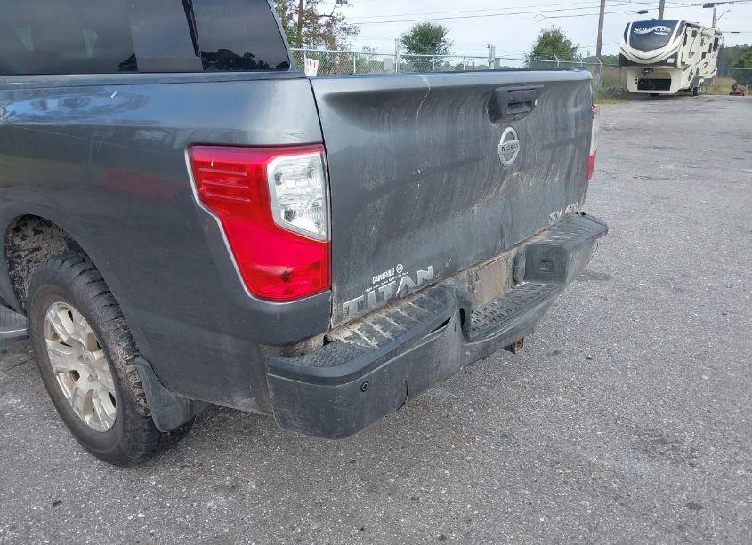 Photo 12 of 2017 Nissan Titan SV (VIN 1N6AA1E52HN573263)