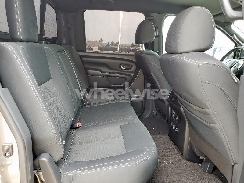 Photo 12 of 2019 NISSAN TITAN SV (VIN 1N6AA1E52KN530341)