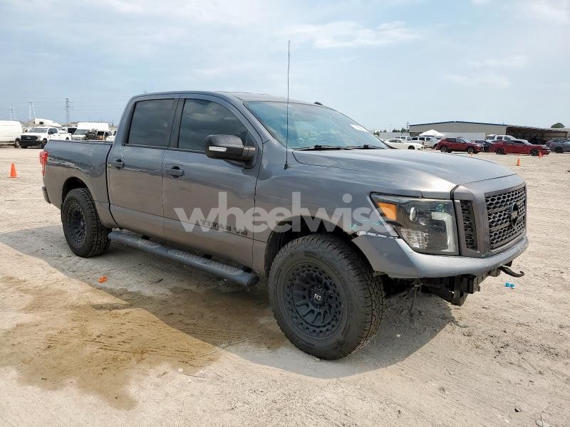Photo 3 of 2019 NISSAN TITAN SV (VIN 1N6AA1E52KN530341)
